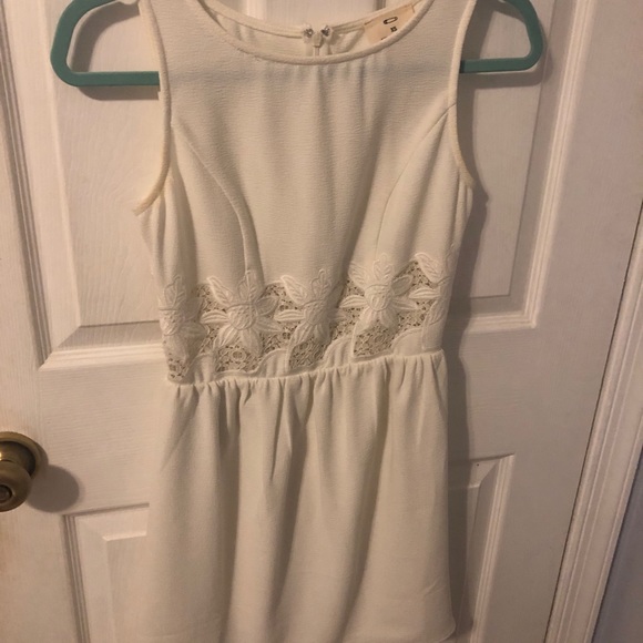 Urban outfitters white pins and needles dress xs - Picture 2 of 3